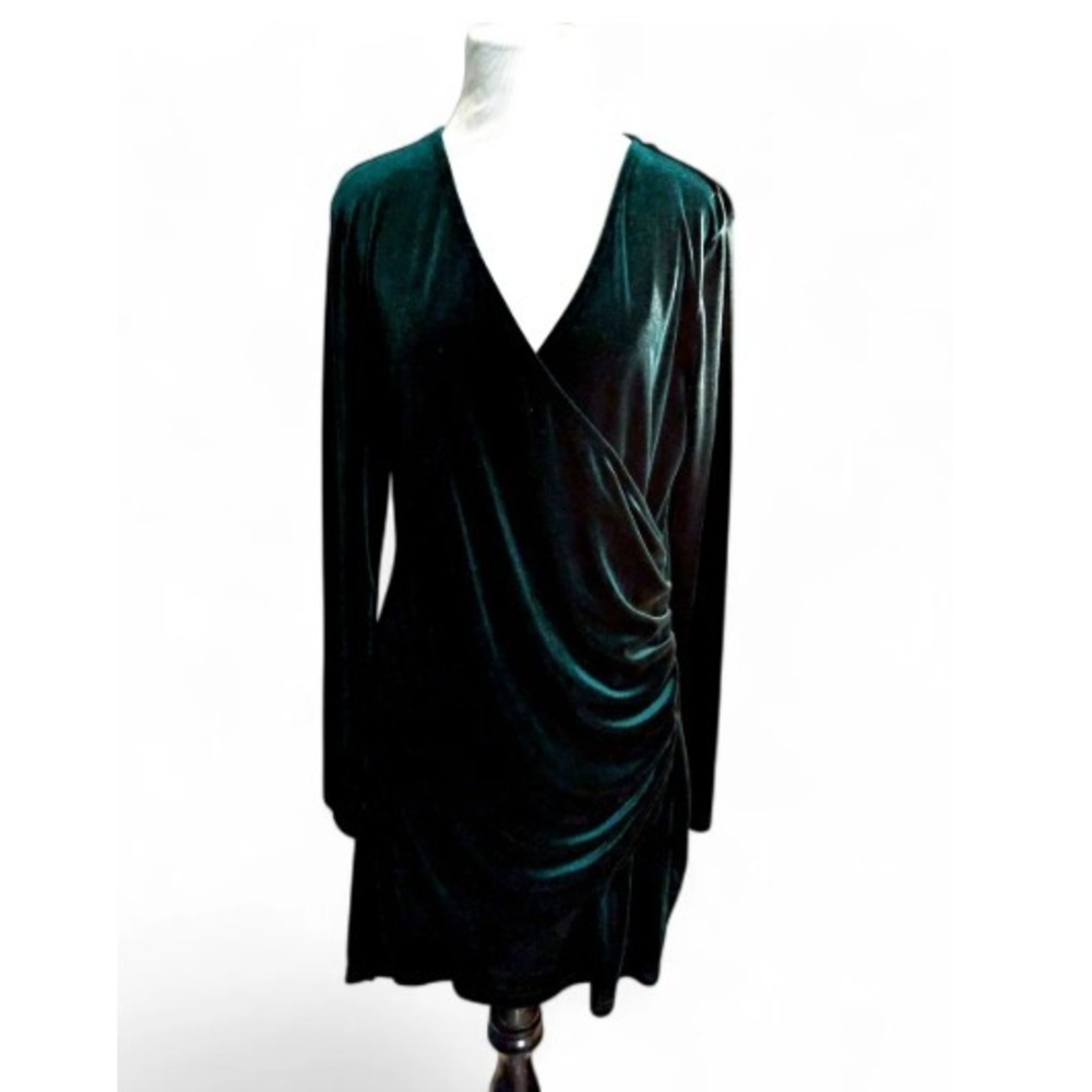 Dark Emerald Velvet Wrap Midi Dress Long Sleeve in Size Large Preloved